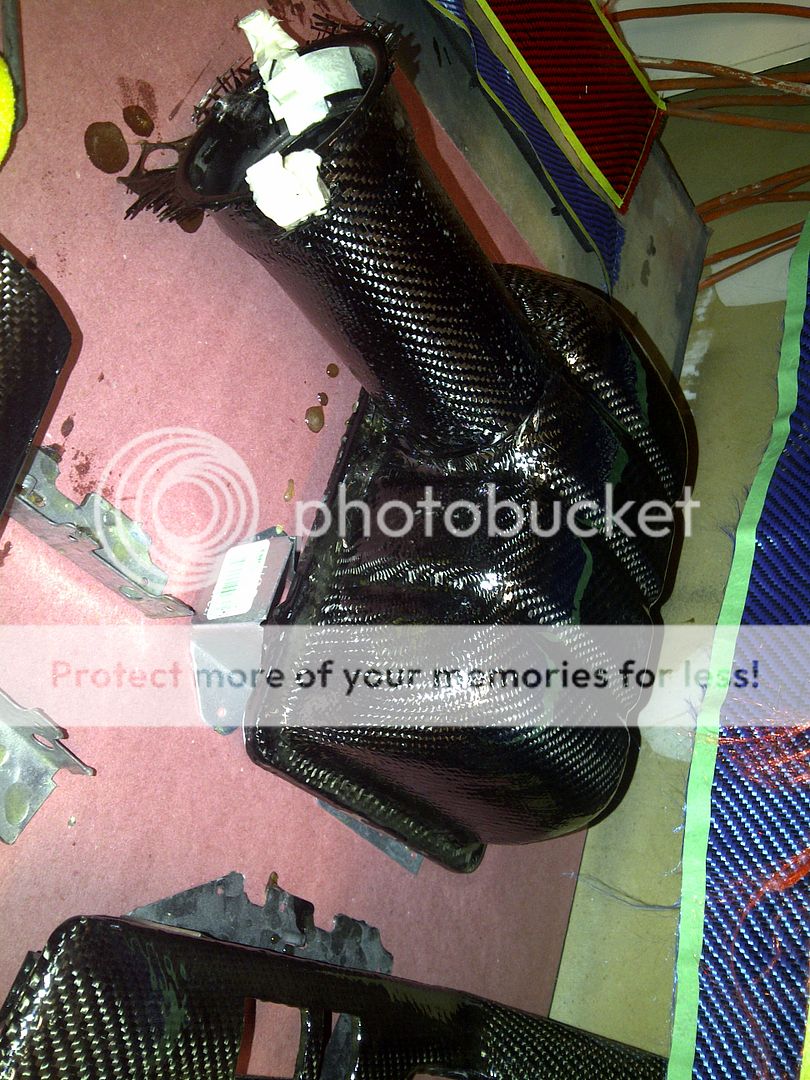 New Carbon Fiber Engine Parts (BMW & Ferrari stuff)